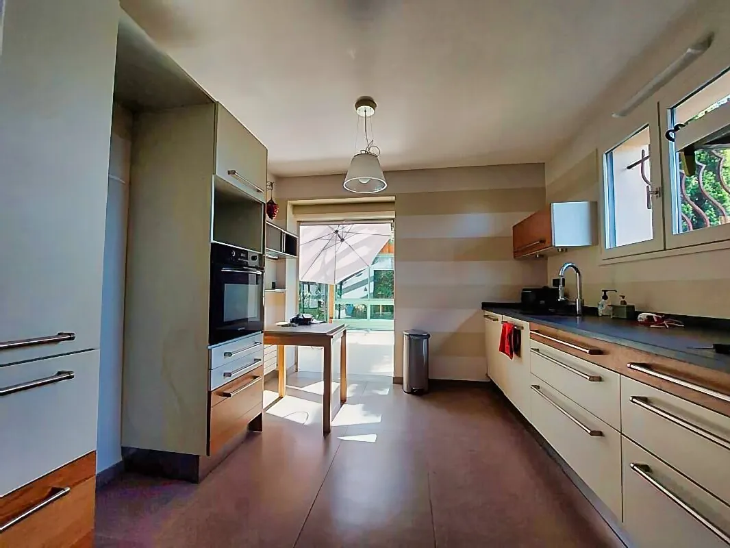Photographie HDR cuisine moderne d'un appartement à Chalon-sur-Saône